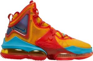 NIKE LEBRON 19